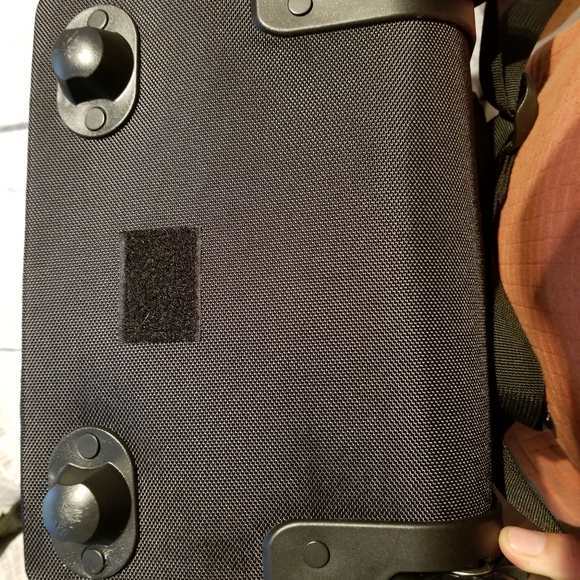 Kenneth Cole Reaction Laptop & Teavel Bag - Picture 3 of 5